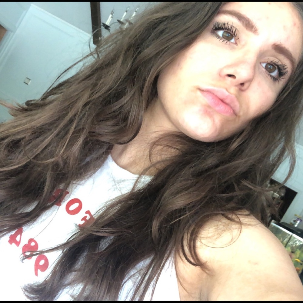 Meet your Posher, Sabrina